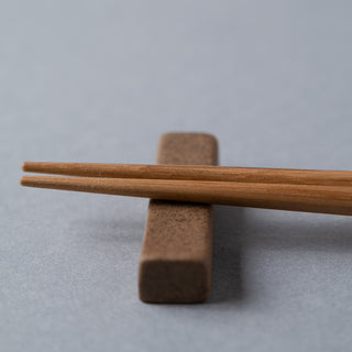 Hashikura Season 01 | Kazeiro (Light Pink) with Chopstick Holder
